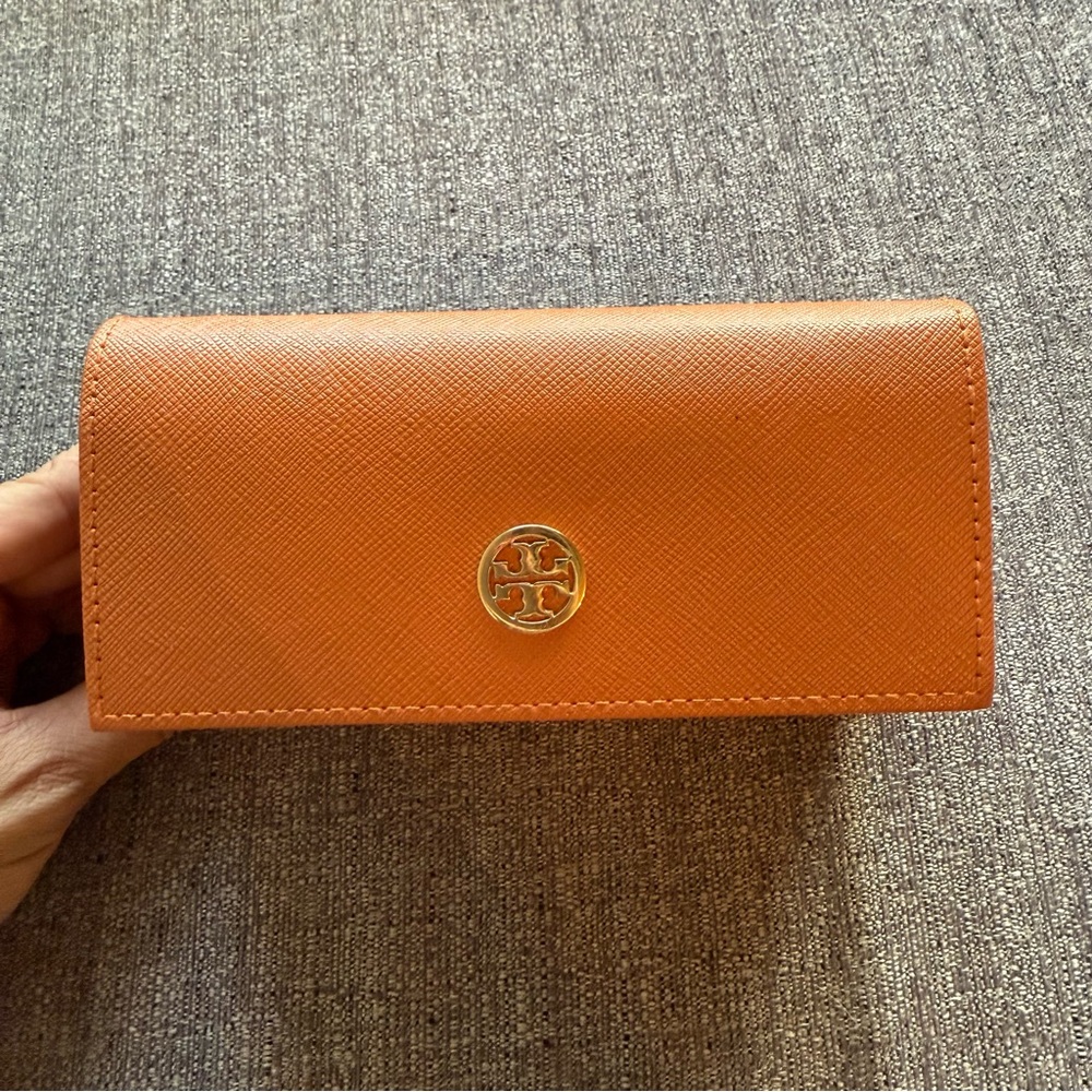 TORY BURCH Sunglass Case